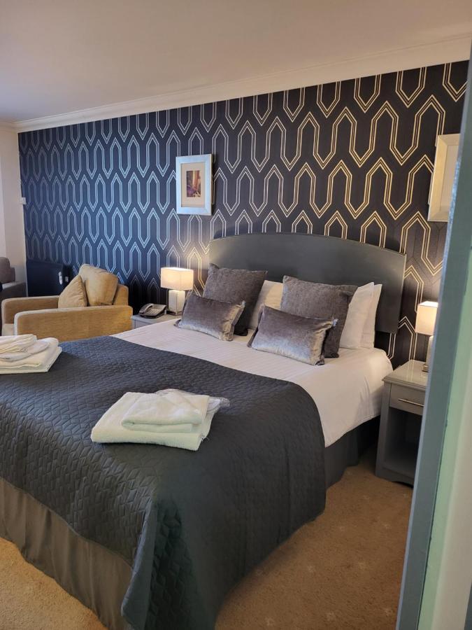 The Telford Whitehouse Hotel מראה חיצוני תמונה