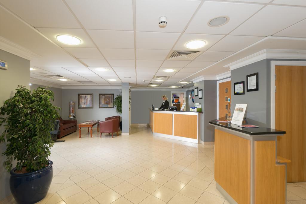 The Telford Whitehouse Hotel מראה חיצוני תמונה