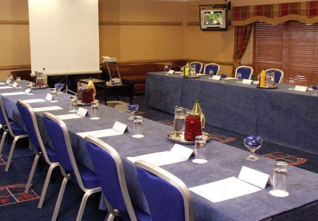 The Telford Whitehouse Hotel מראה חיצוני תמונה